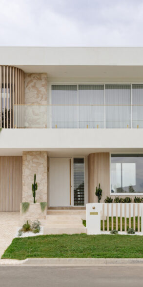 DECO Australia